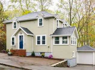 29 Walnut St, Arlington, MA 02476