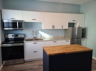 1112 27th St #3, Des Moines, IA 50311