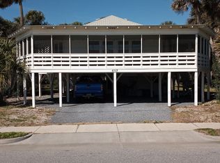 417 Palmetto Blvd, Edisto Island, SC 29438