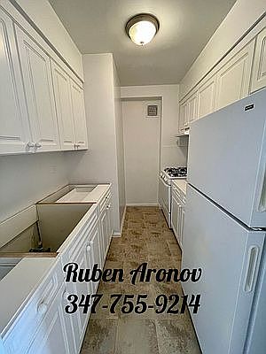 2nd image of 16201 Highland Ave #7S