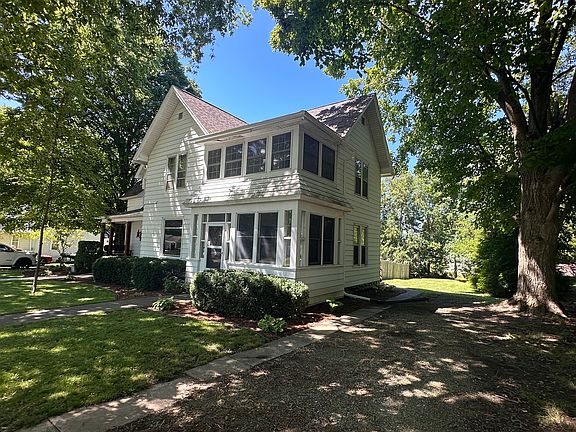 408 W 3rd St, Prophetstown, IL 61277 | MLS #12096093 | Zillow