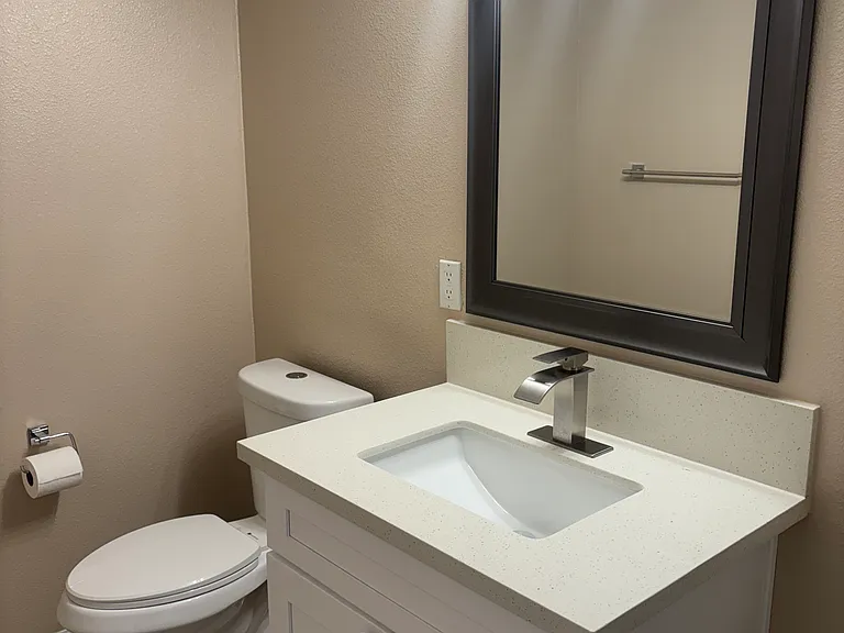 65911 Buena Vista Ave — Photo 8