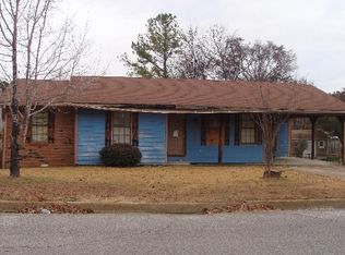 1102 Evelyn Dr, Tupelo, MS 38801