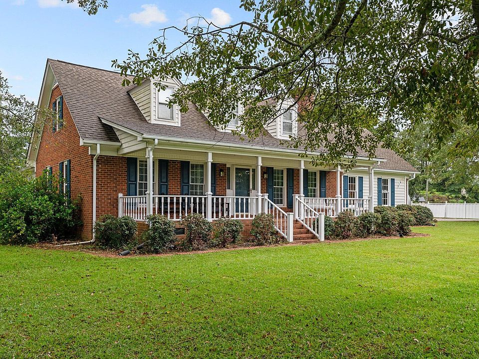 1st image of 214 Tripp Rd