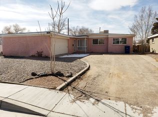 1805 Pitt St NE, Albuquerque, NM 87112