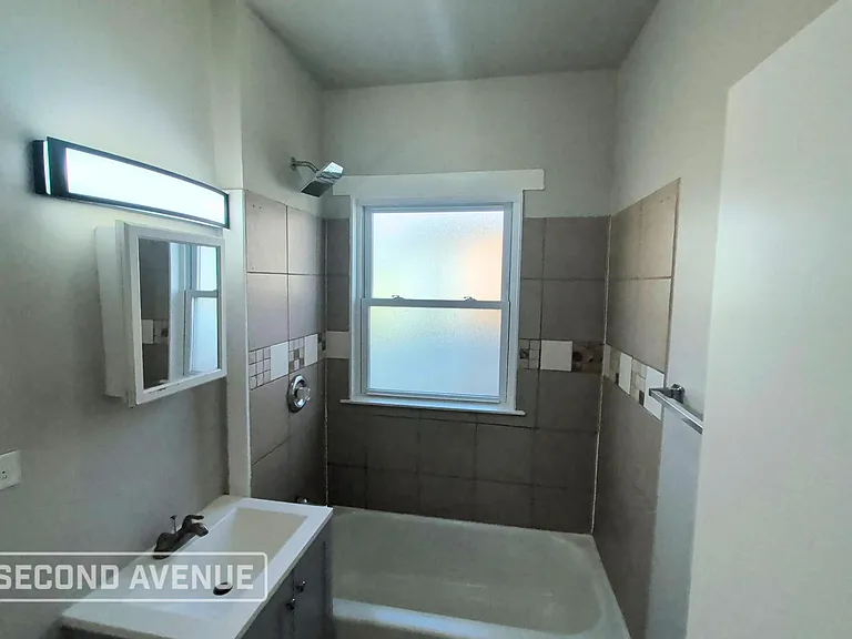 8725 S Bishop St — Photo 12