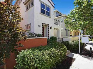 470 Selby Ln, Livermore, CA 94551