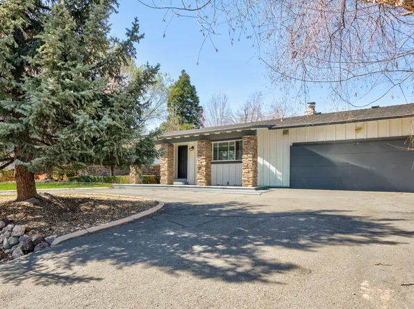12310 S Hills Dr, Reno, NV 89511