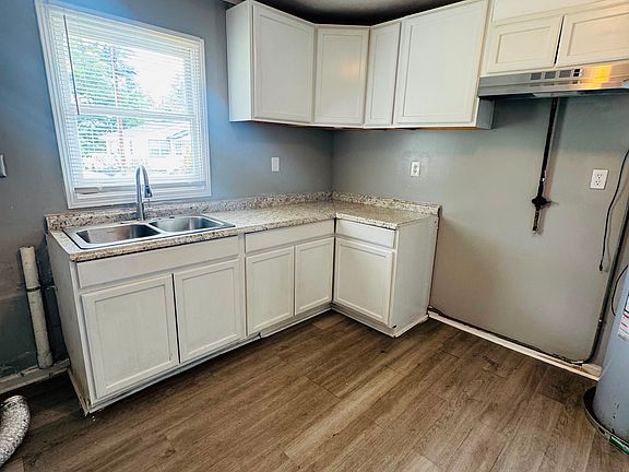 4th image of 1333 Pierce St