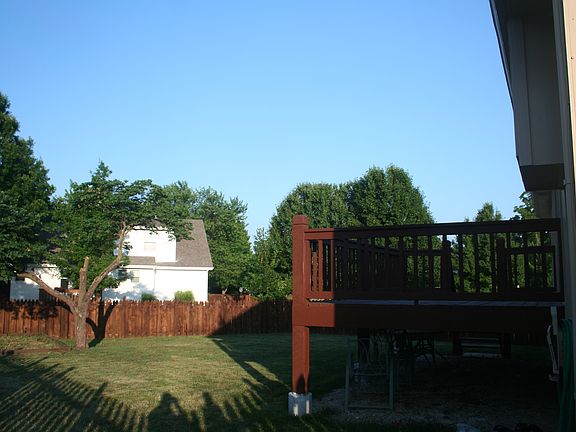 Fenced Yard