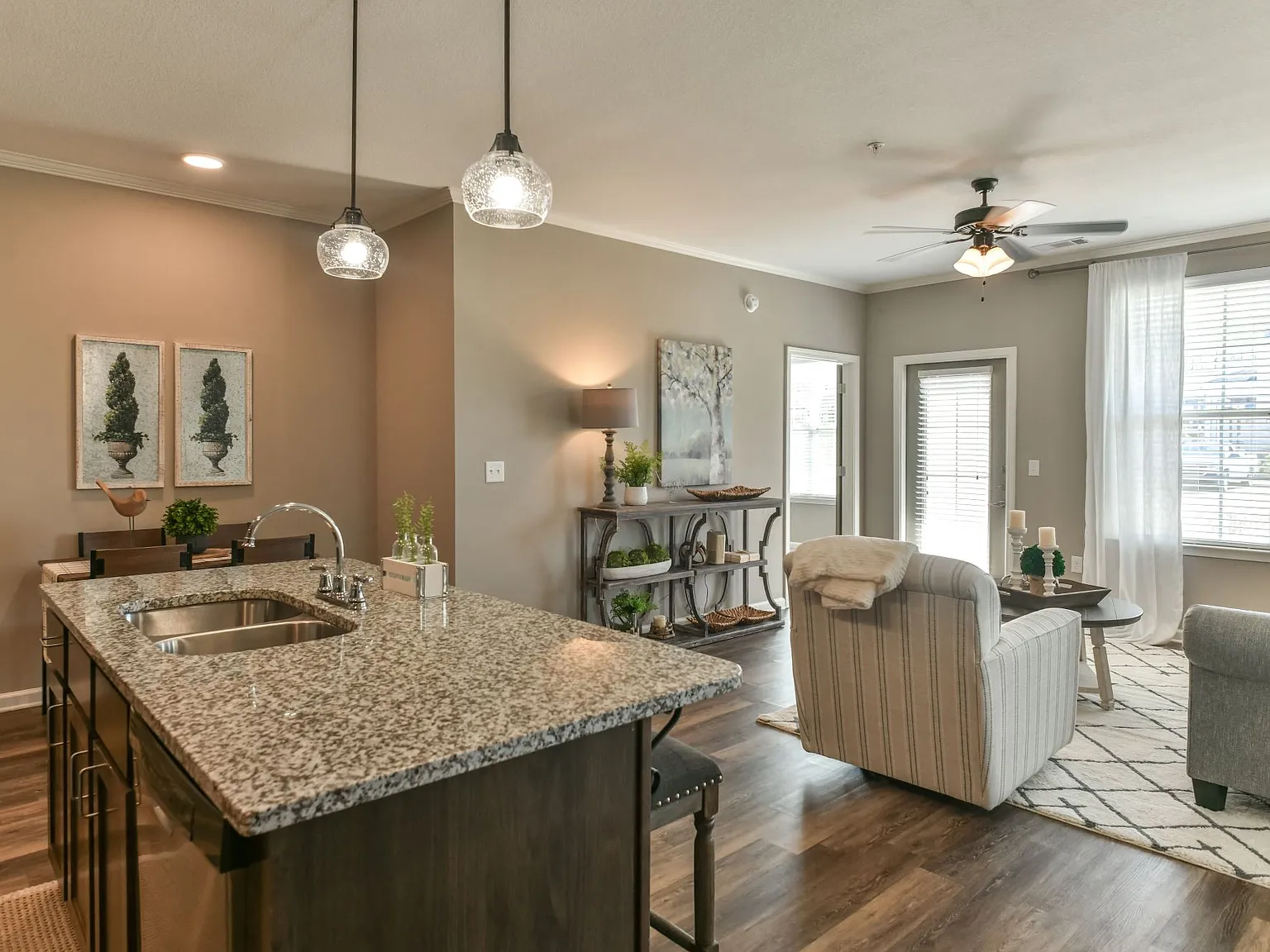 Meridian Park Apartments — Photo 4
