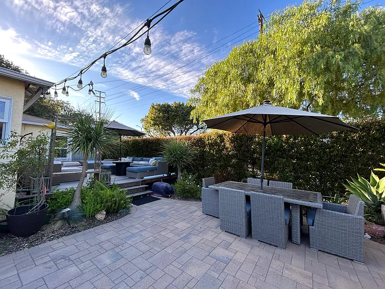 2190 Oregon Ave — Photo 28