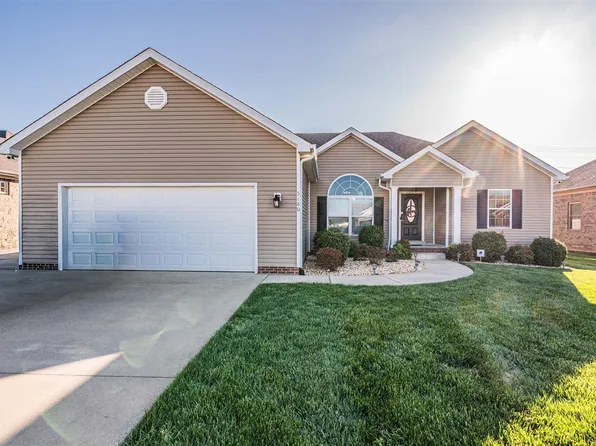 5480 Green Ash Dr, Bowling Green, KY 42101