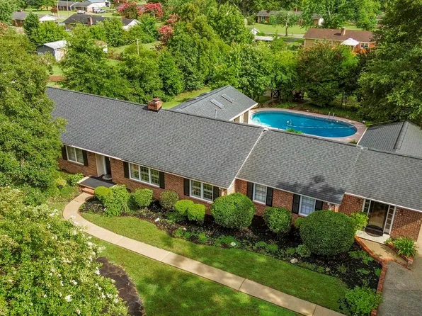 108 Sunline Pl, Spartanburg, SC 29307