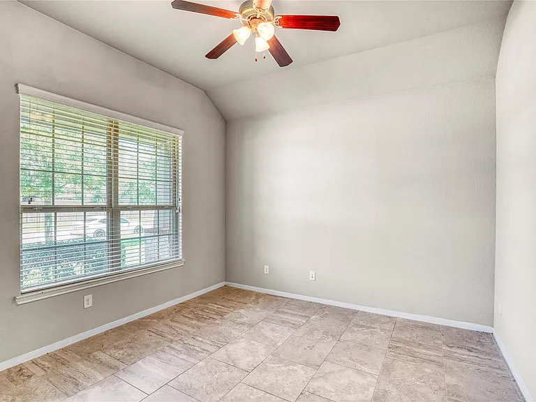 3106 Francisco Bay Pl — Photo 4