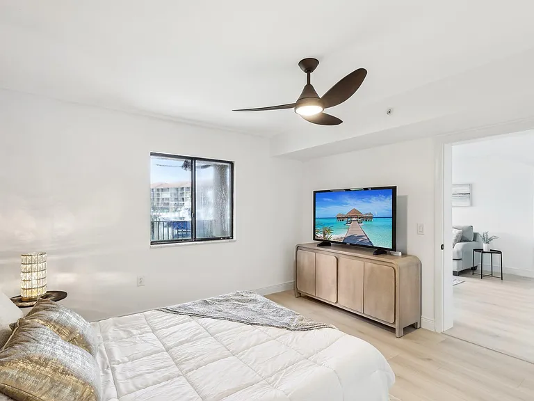 1601 Marina Isle Way #101 — Photo 13