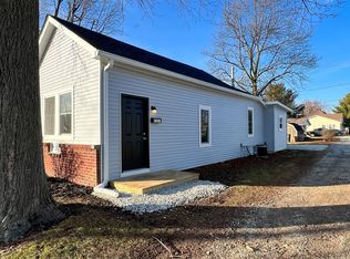 1922 S B St, Elwood, IN