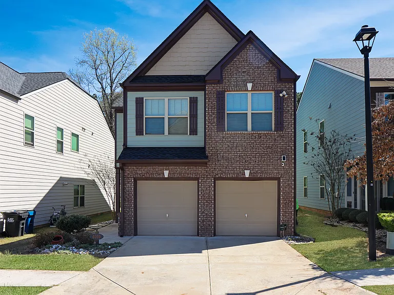 4010 Lake Manor Way — Photo 15