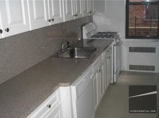 10815 Queens Blvd, Forest Hills, NY 11375