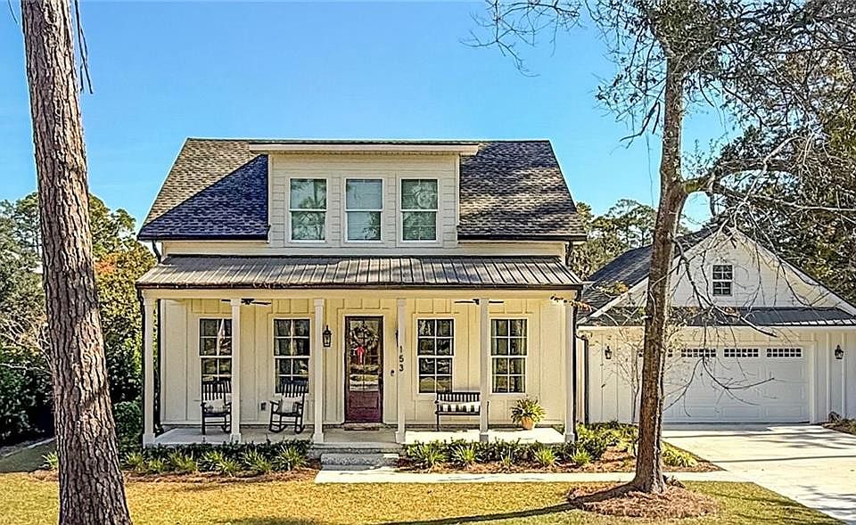 1st image of 153 Palmera Ln