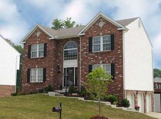 110 Linda Ct, Canonsburg, PA 15317