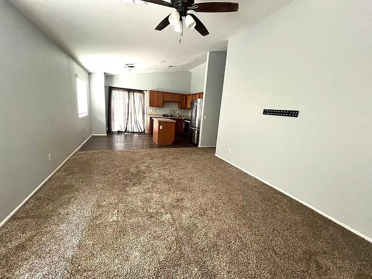 28496 N Dolomite Ln — Photo 4