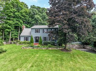 14 Olympic Dr, Danbury, CT 06810