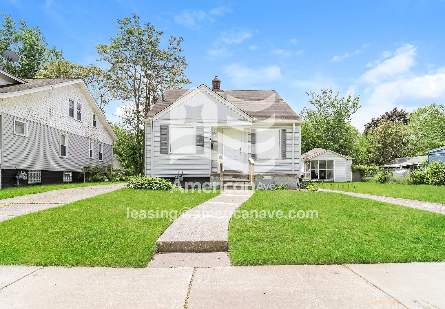 3 bed, 1.5 bath, 973 sqft, $1,332 — Photo 1