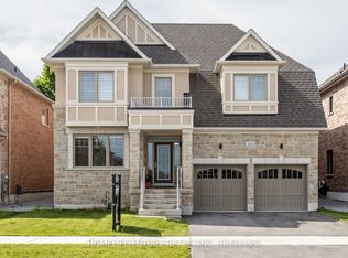 253 Danny Wheeler Blvd, Georgina, ON L4P 0J9