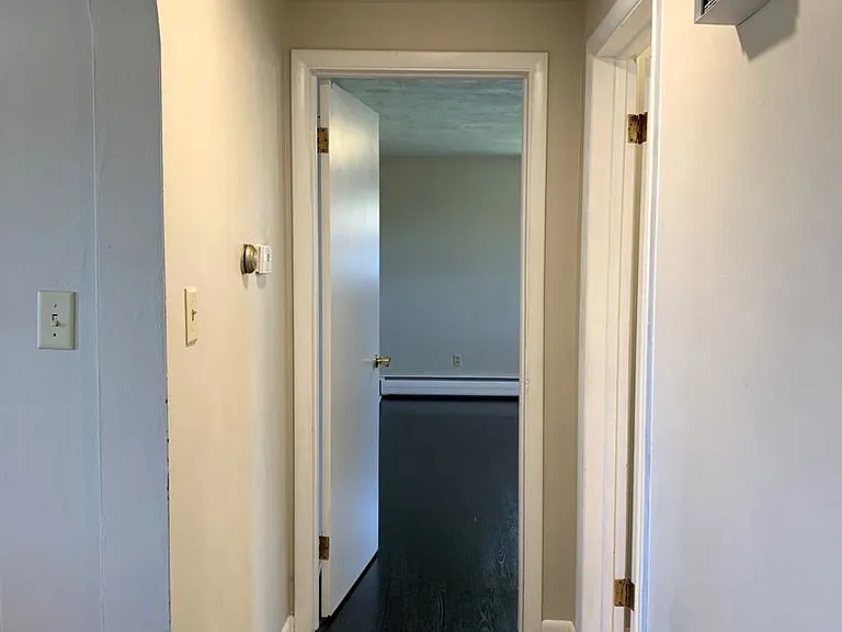 4136 Lincoln Way E — Photo 16
