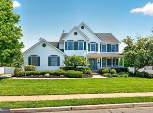 4 Westminster Dr, Lumberton, NJ 08048