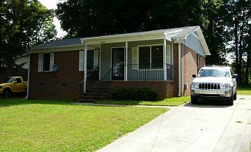 1st image of 1240 Woodbriar Ave