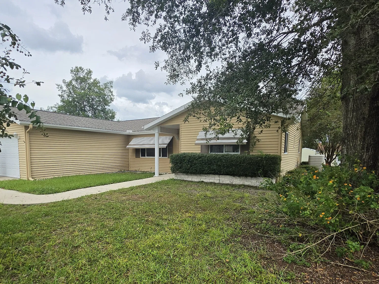 3 bed, 1526 sqft, $1,700 — Photo 1