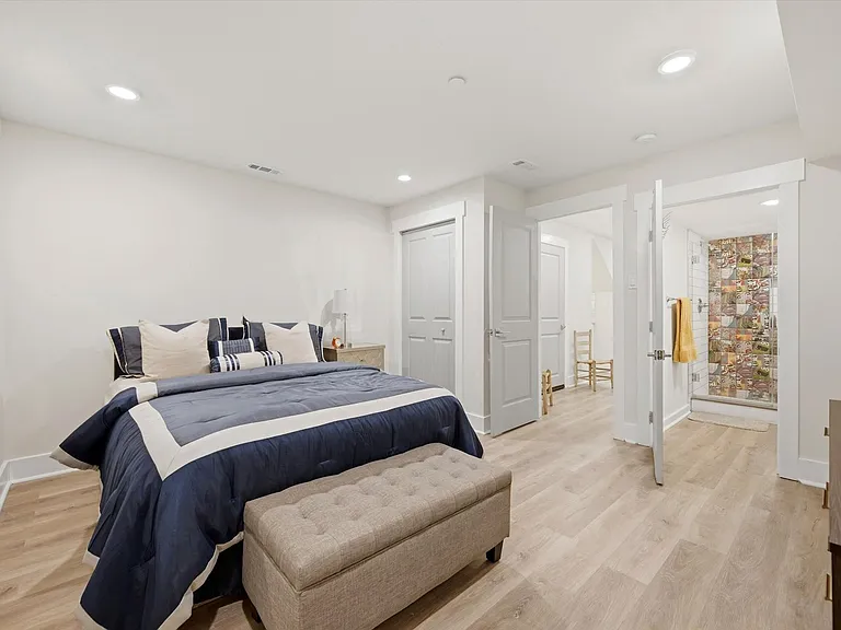 101 E Phil Ellena St — Photo 23