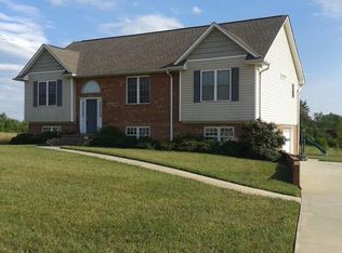 117 Mollie Rd, Harmony, NC 28634