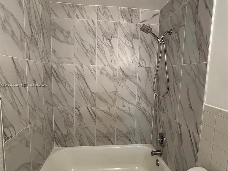 6601 SW 18th St #210 — Photo 5