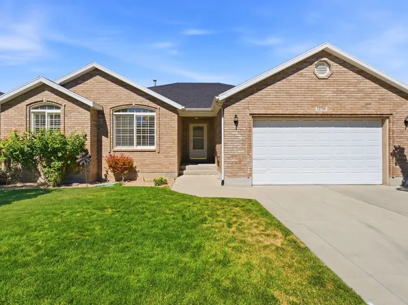 12758 S Marks Way W, Riverton, UT 84065