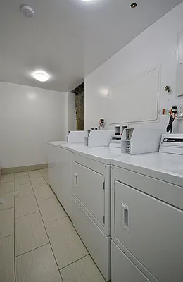 Rented by Keller Williams NYC | media 19