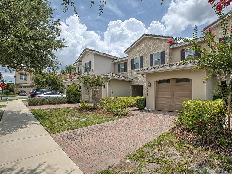 14025 Millington St — Photo 2
