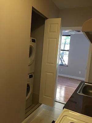 Rented by Living New York | media 11