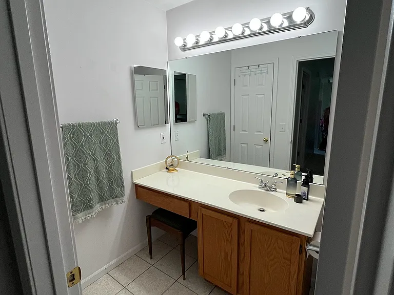 2321 Oakwood Park Dr — Photo 12
