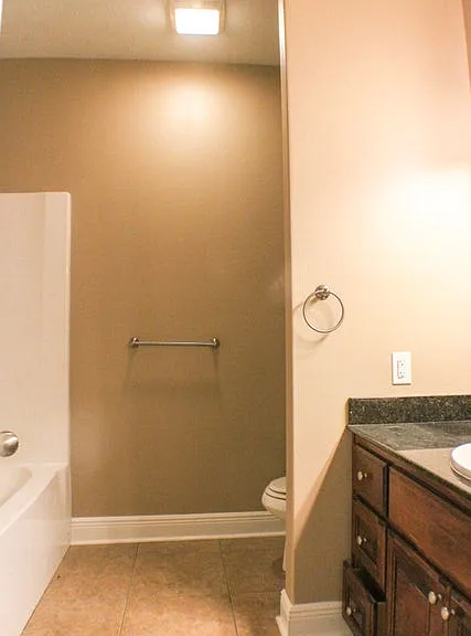 162 James Dr — Photo 18
