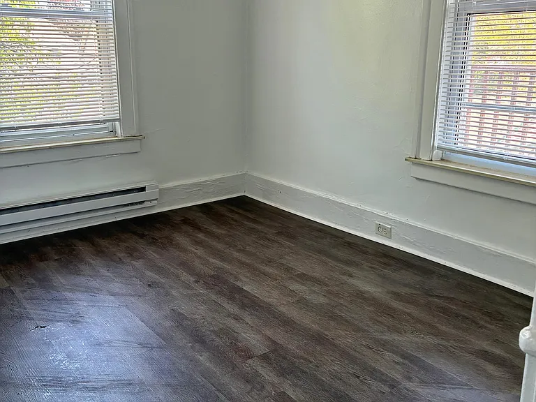 1776 2nd St #4 — Photo 4