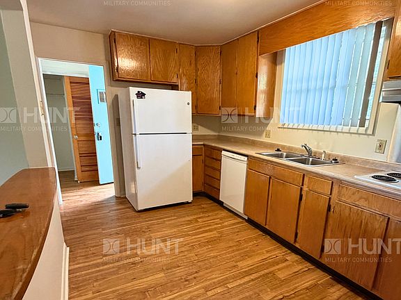 4th image of 48 W Althea St
