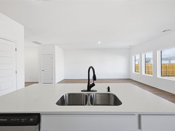 4th image of 2112 W 30th Ave