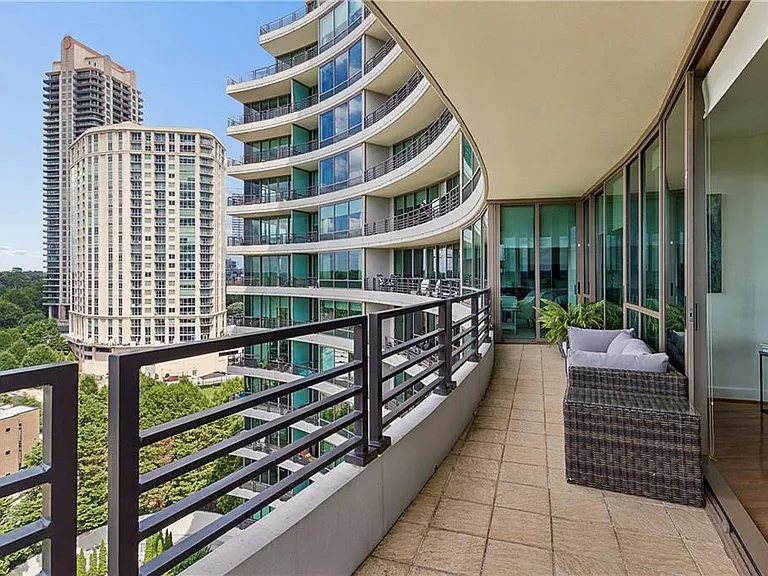 700 Park Regency Pl NE #1607 — Photo 35