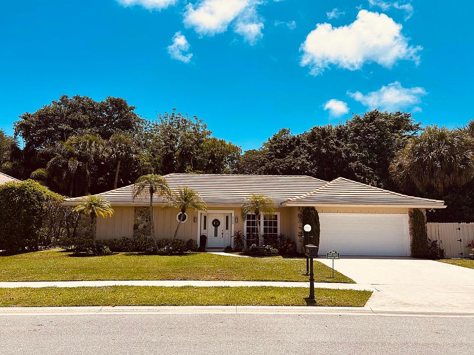 1st image of 2758 Biarritz Drive