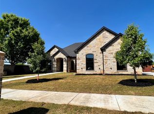 1512 Briar Crossing Dr, Decatur, TX 76234