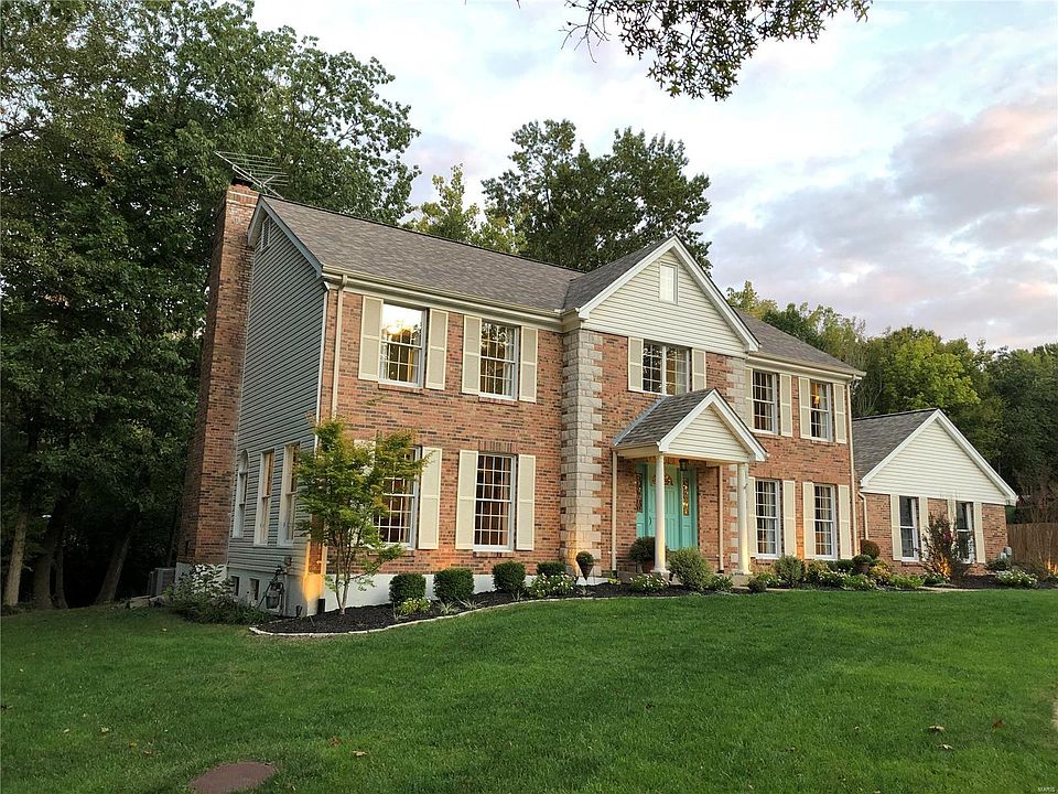 1st image of 716 Forsheer Ct