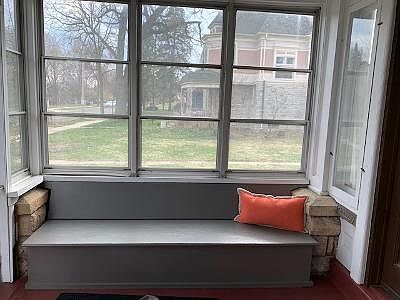 4th image of 424 Newton Ave S Floor 1
